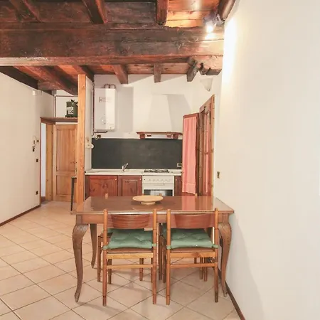 Rivetta Di Rezzonico سان سيرو